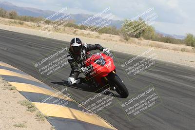 media/May-05-2025-Moto Forza (Mon) [[3c1838c5e5]]/2-B Group/Session 2 (Turn 7 Inside)/